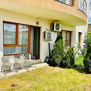  Apartament Apartament Rose Garden