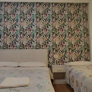 The Caponi Bros B&B Mestre