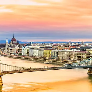 Convenience & Chic By The Basilica Apartament Budapesta
