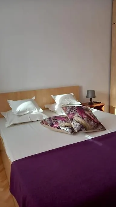 Cozy Place Bucharest Apartment